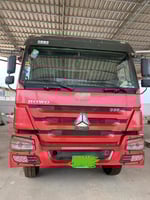 Camion Howo 336 diesel benne à louer