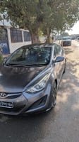 Hyundai Avante 2016 toutes options, boîte automatique, état impeccable