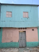 Maison F4 lumineuse avec 3 chambres et cuisine fonctionnelle