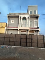 Maison F4 avec balcon et terrasse à louer à Barwaqo 2 phase 2