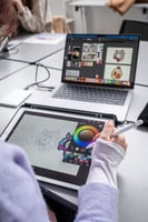 Design graphique élégant et impression professionnelle sur mesure