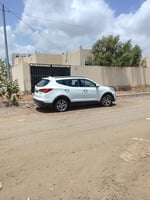 Hyundai Santa Fe 2016, diesel, climatisation fonctionnelle