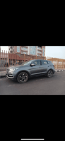 Hyundai Santa Fe en excellent état pour location longue durée