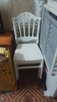 Lot de 4 chaises solides en plastique, bon état