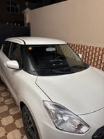 Suzuki Swift 2022 essence automatique full options