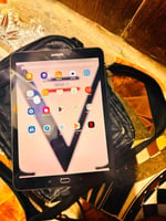 Tablette Samsung en très bon état avec bonne autonomie
