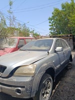 Pièces détachées Kia Sorento 4 portes et moteur disponibles