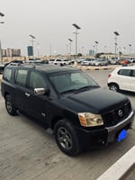 Nissan Armada spacieux en très bon état
