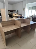Bureau de travail 6 postes avec cloisons