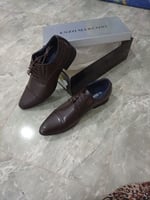 Chaussures neuves marron foncé taille 43 homme
