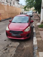 Mitsubishi voiture en très bon état