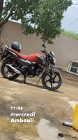 Moto Honda SP 125 manuelle, bon état, économique