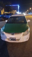 Taxi professionnel en service, prix négociable