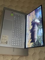 PC Portable ASUS ZenBook UX562UG Ryzen 7 16 Go SSD 512 Go tactile