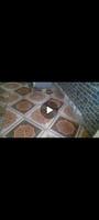 Maison 2 chambres carrelée avec cuisine et WC façade dur