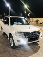 Mitsubishi Pajero 2022