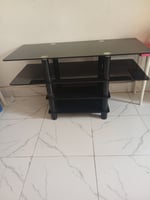 Table en verre pour télévision moderne et élégante