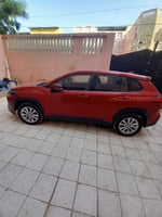 À louer voiture Toyota Cross climatisé en excellent état pour location