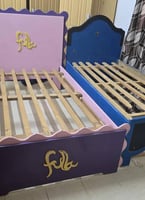 Lot de 2 lits enfants en bois, bon état et démontables