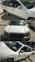 Hyundai Santa Fe blanc, moteur fonctionnel