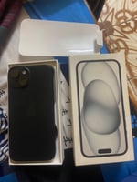 iPhone 15 Gris 128 Go, utilisé 7 mois