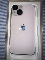 iPhone 13 Rose 128 Go écran 6,1 pouces batterie neuve