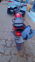 Moto TVS HLX 150cc rouge en très bon état général
