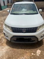 Suzuki Grand Vitara 2016 Essence Boîte Manuelle en bon état