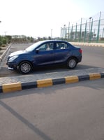Suzuki Dzire 2021, bon état, climatisation, économique