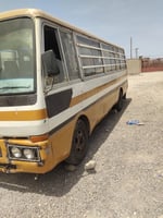 Bus Mitsubishi Rosa diesel manuel en très bon état
