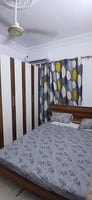 Ensemble chambre à coucher complète bois et blanc, bon état