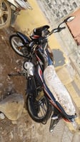 Moto Platina en bon état, fiable et économique