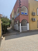 Grande maison 6 chambres avec cuisine équipée et parking