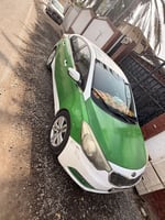Kia K3 2015 diesel boîte automatique accidentée