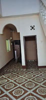 Maison F2 avec grand salon et terrasse à Barwaqo 1