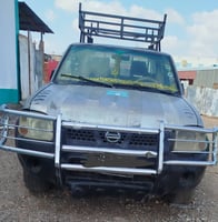 Nissan Hardbody Pick-up en très bon état