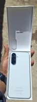 Samsung A56 128 Go Blanc comme neuf moins d'un mois d'utilisation