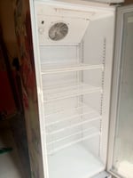 Frigo congélateur presque neuf, usage moins d'un mois
