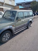 Hyundai Galloper 4x4 robuste en bon état général