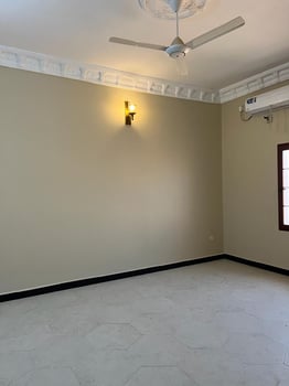 Location immeuble Neuf : 3 Appartements Haut Standing Type F4 à Haramous Sud