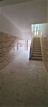 Appartement F4 haut standing à Gabode 5 avec climatiseurs et parking inclus