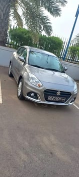 Suzuki DZIRE 2024, essence, boîte Automatique, parfait état