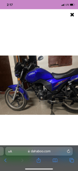 Honda Wuyang 125cc - Puissante et élégante moto pour l'aventure!