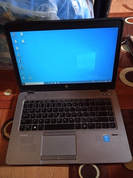 HP Core i5 500Go 8Go RAM - Ordinateur en excellent état