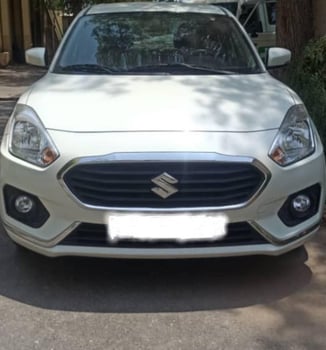 Suzuki Dzire 2022, boîte automatique, essence, très bon état