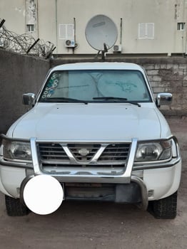 Nissan Patrol manuelle, bien entretenue, prix négociable