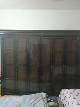 Ensemble de meubles pour chambre et salon à vendre, prix négociable.