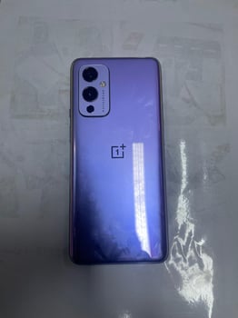 OnePlus 9 en parfait état