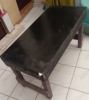 Lot de 6 tables neuves