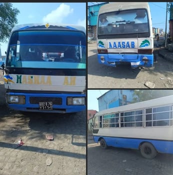 Mitsubishi Bus 25 Places à Vendre, Moteur Neuf et Entretien Régulier